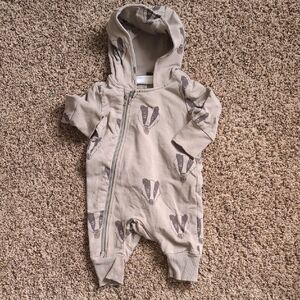 Unbranded Beige Hooded Baby One-Piece with Badger Print
